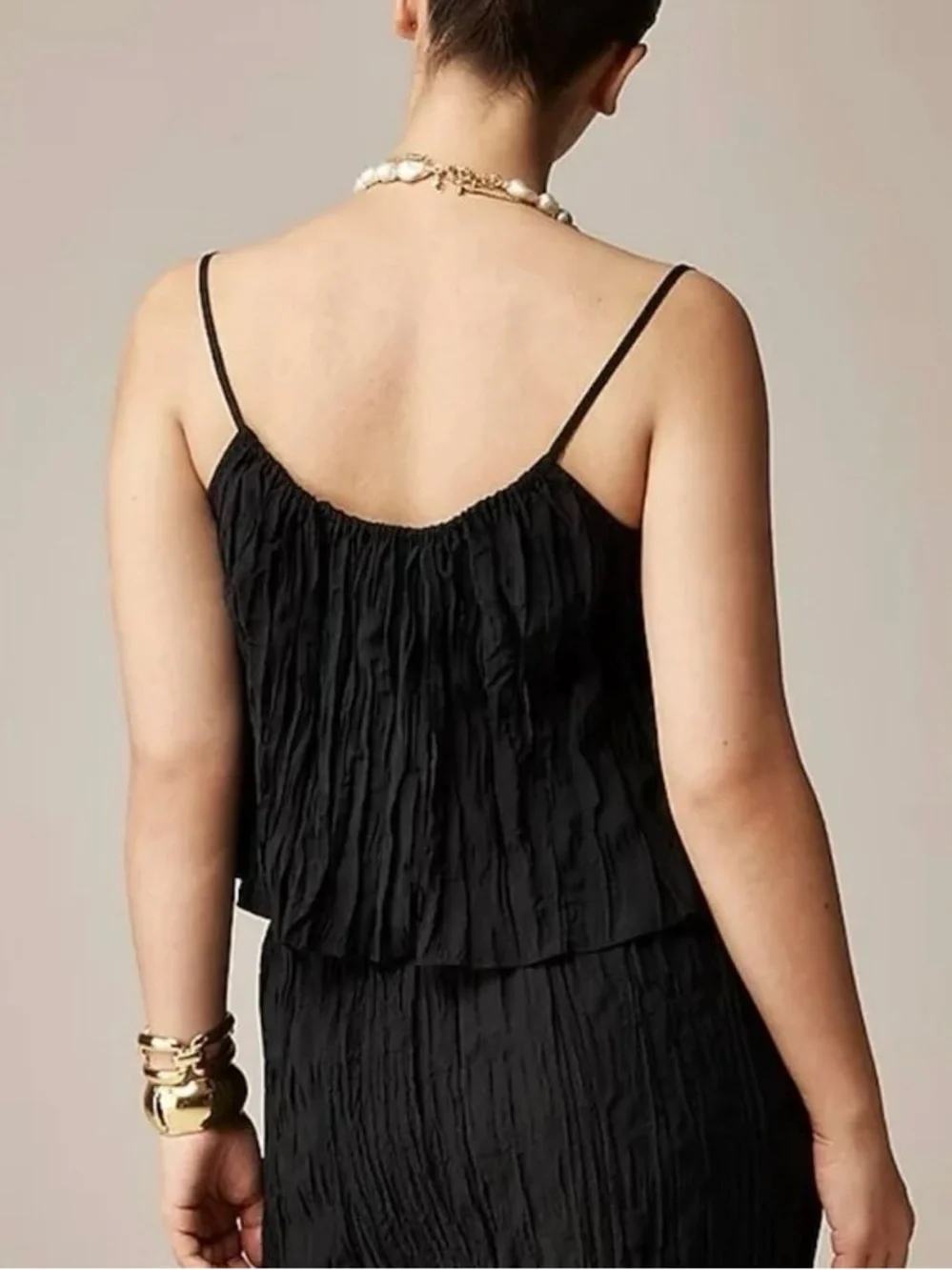 J.Crew Crinkled Tank Top in Black | XL |
NWT - Picture 2 of 12